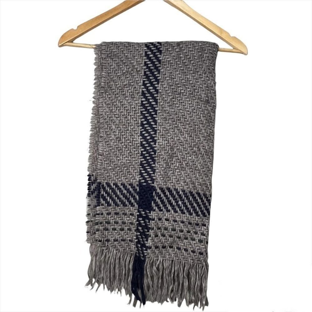 LE nuage grey knit scarf Made in Italy 66” Long